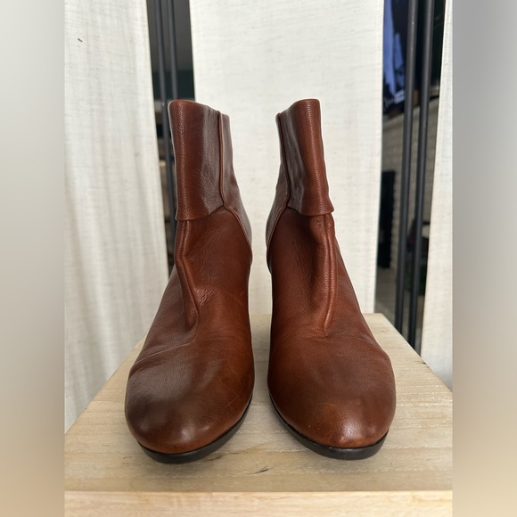 Vince Camuto Hadley boot - Picture 3 of 11